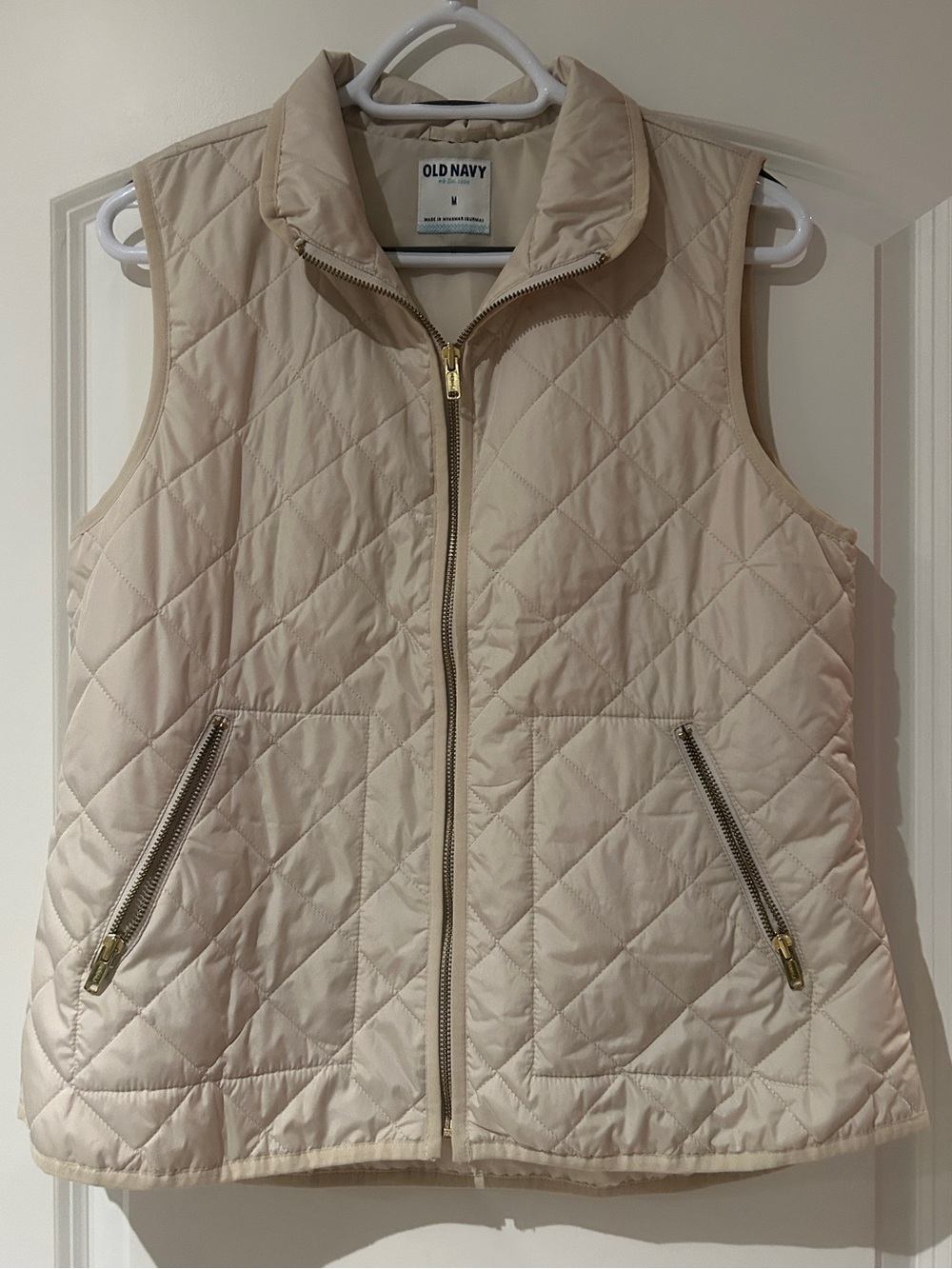Old Navy Quilted Sleeveless Vest - Light Beige